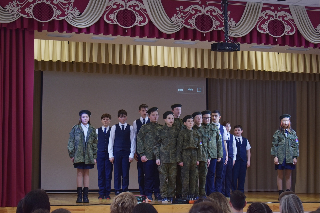 Состоялось открытие Фестиваля военно-патриотической песни и поэзии «Солдат войны не выбирает».